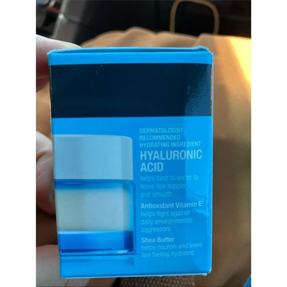 Neutrogena Hydro Boost Lip Balm - Sheer Ice (Blue Packaging)